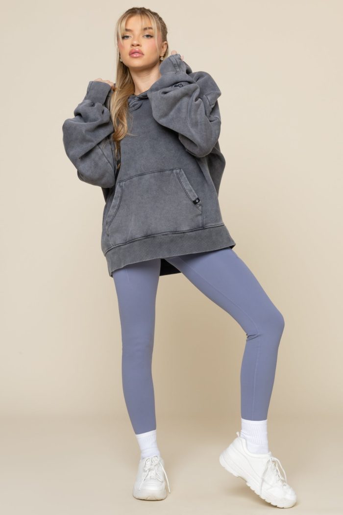 BoxyCloudHoodie VintageBlack 3811 Edit