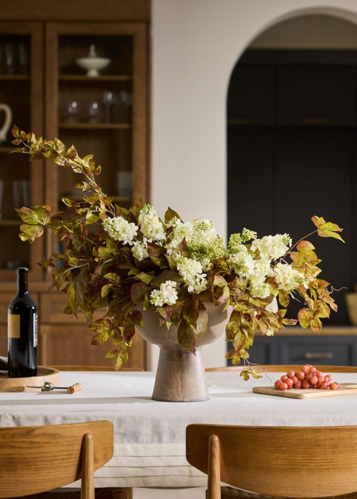 TRG Grape Ivy Lilacs Everyday Blooming Dining 2024 1 scaled